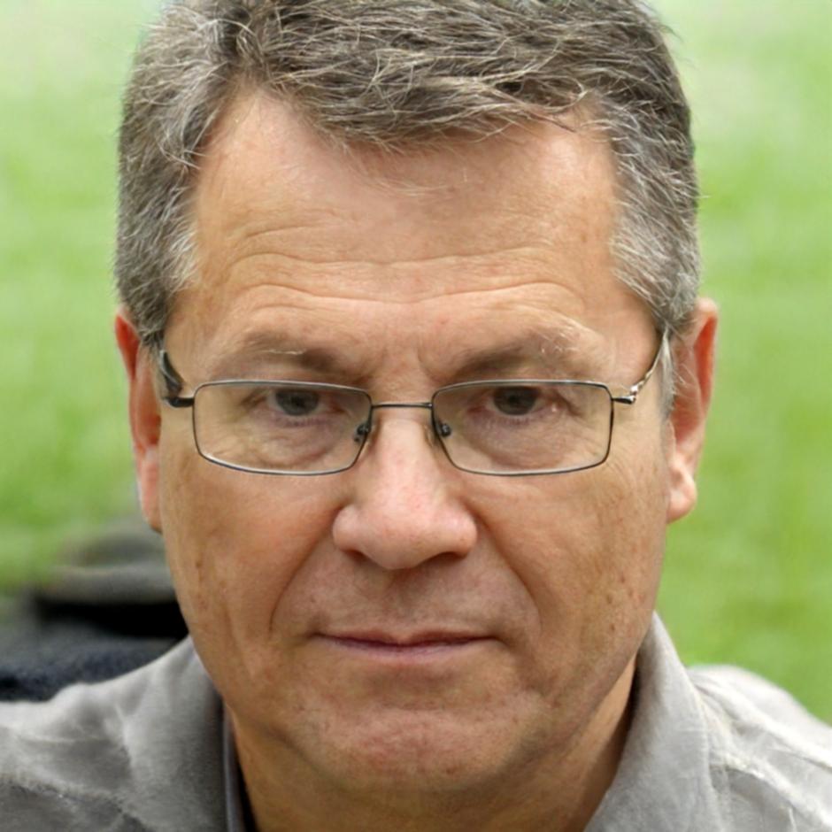 Portrait de Bastien Moreau, responsable des partenariats stratégiques